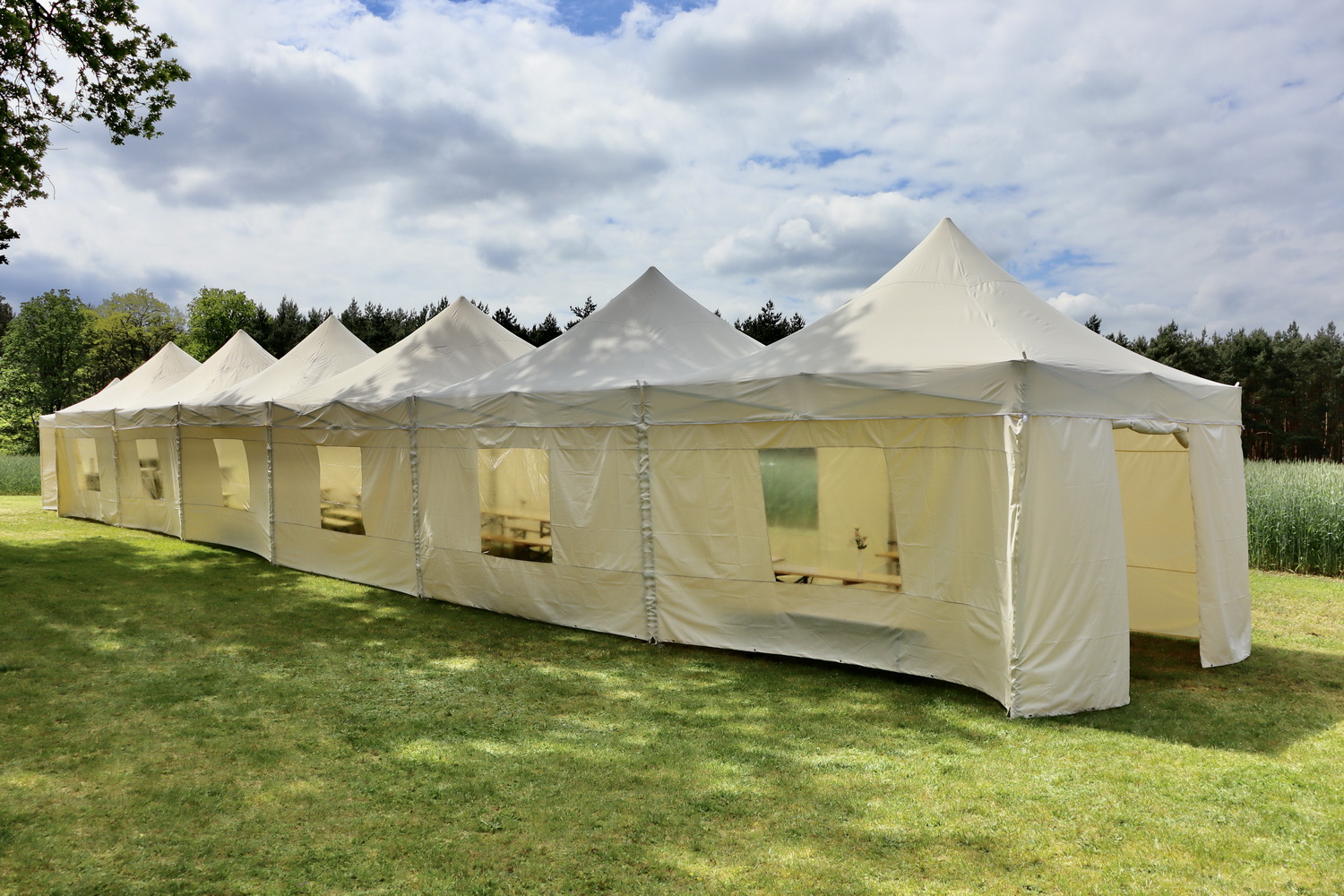 Sechsfach-Pagode 24 x 4 m 
